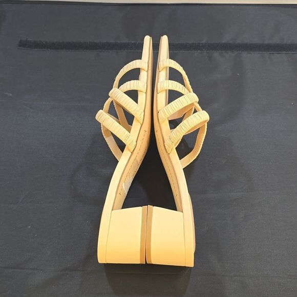 BRAND NEW BANDOLINO WOMEN'S RUN RUN 3 FAUX LEATHER CRISS-CROSS SLIDE SANDALS - Picture 12 of 16